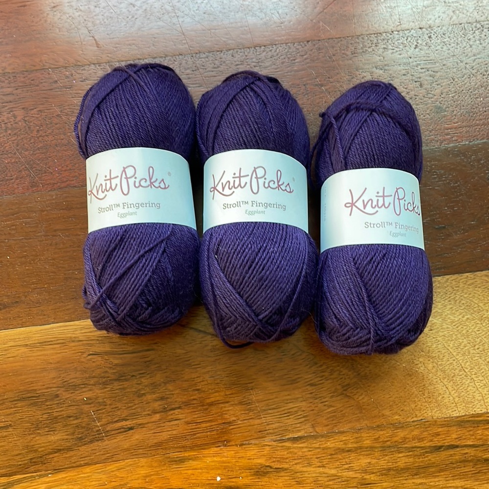 NWT Knit Picks Stroll Fingering “Eggplant”